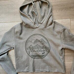 Gray Women's soft Montana Last Best Place cropped hoodie size small